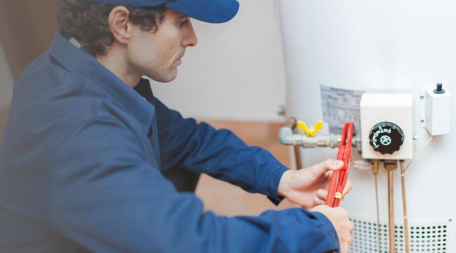 Professional expert plumbing services in Raymore, MO